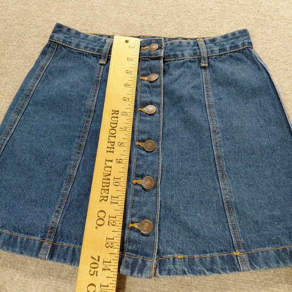 Forever 21 Women's SMALL 26